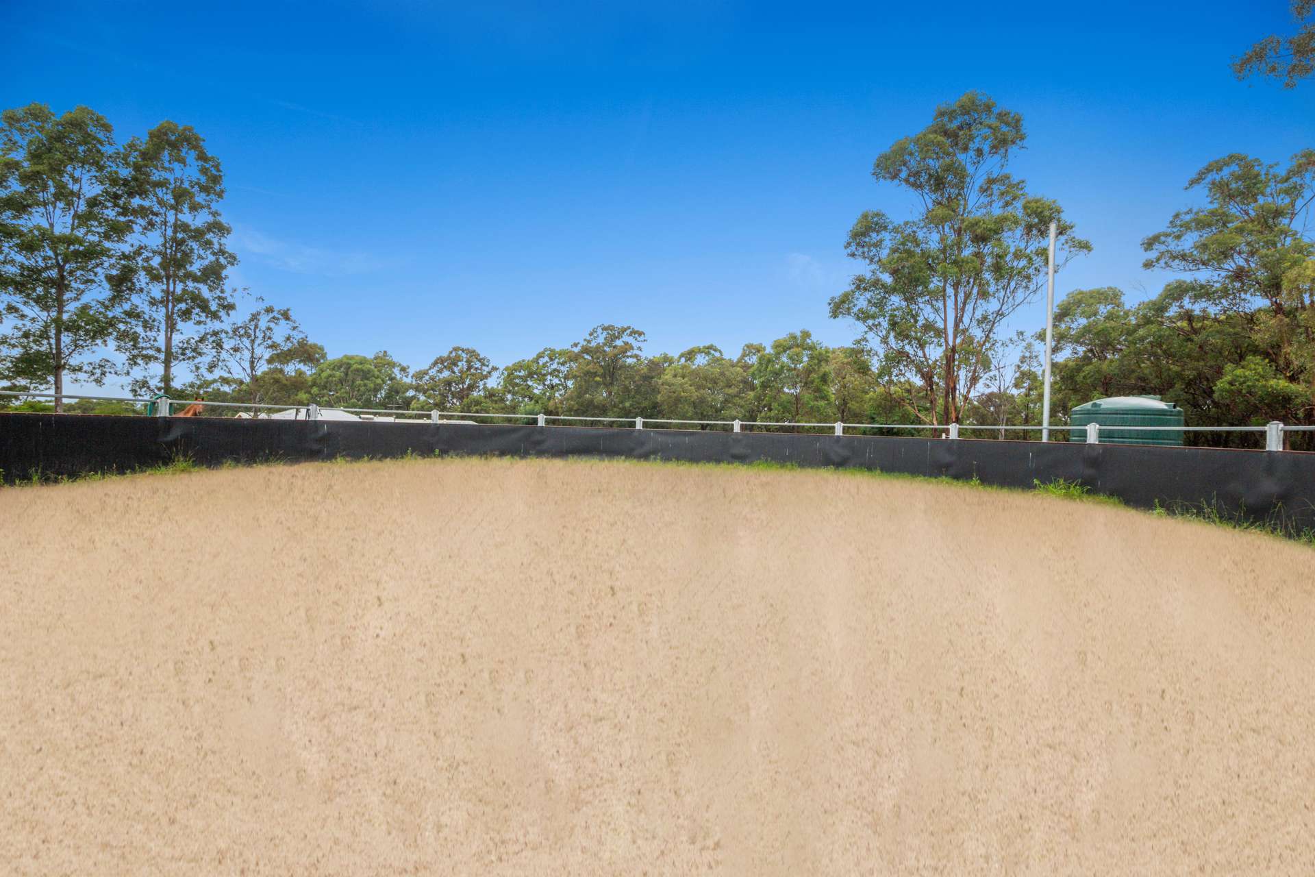 286 East Kurrajong Road, East Kurrajong For Sale by Farmbuy.com - image 6