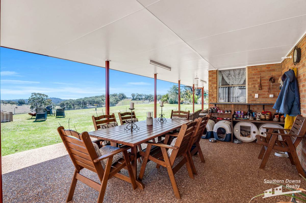 4 Browns Road, Dalveen For Sale by Farmbuy.com - image 23