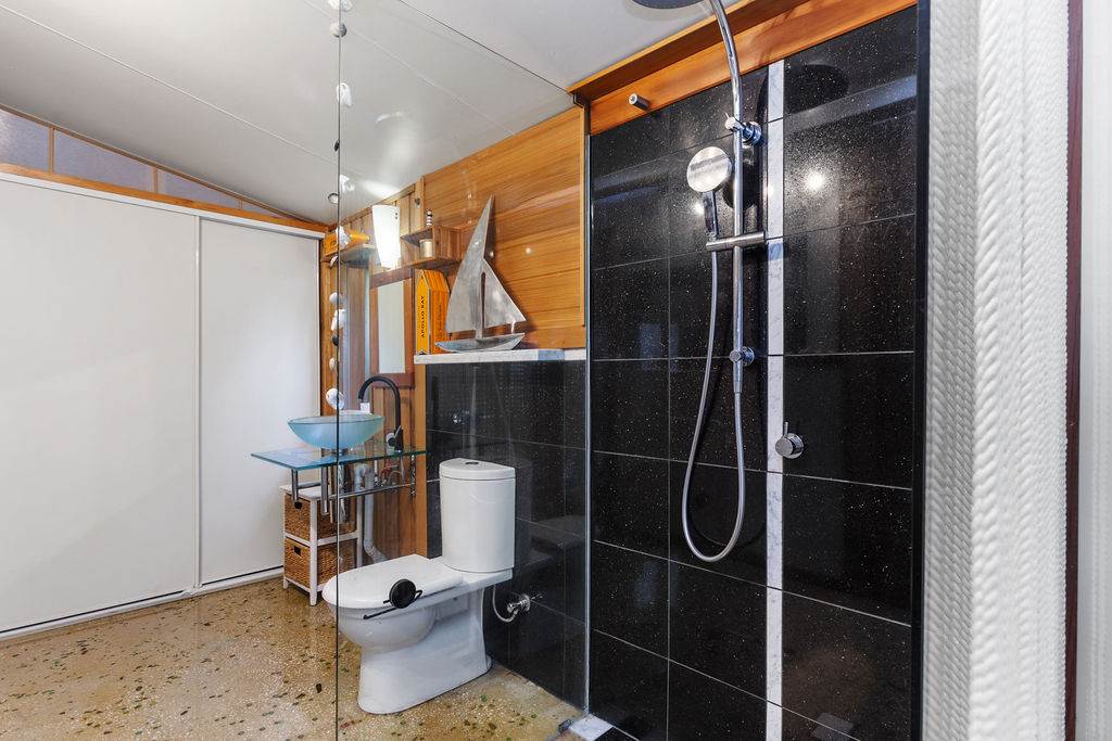 295 Montrose Avenue, Apollo Bay For Sale by Farmbuy.com - image 16