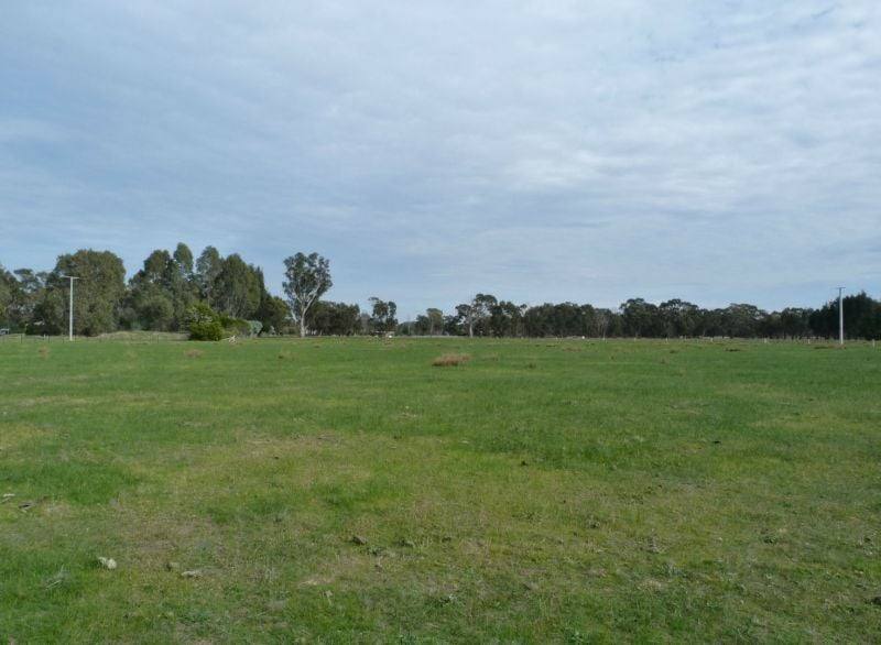 144 Kealy Road, Benalla For Sale by Farmbuy.com - image 24