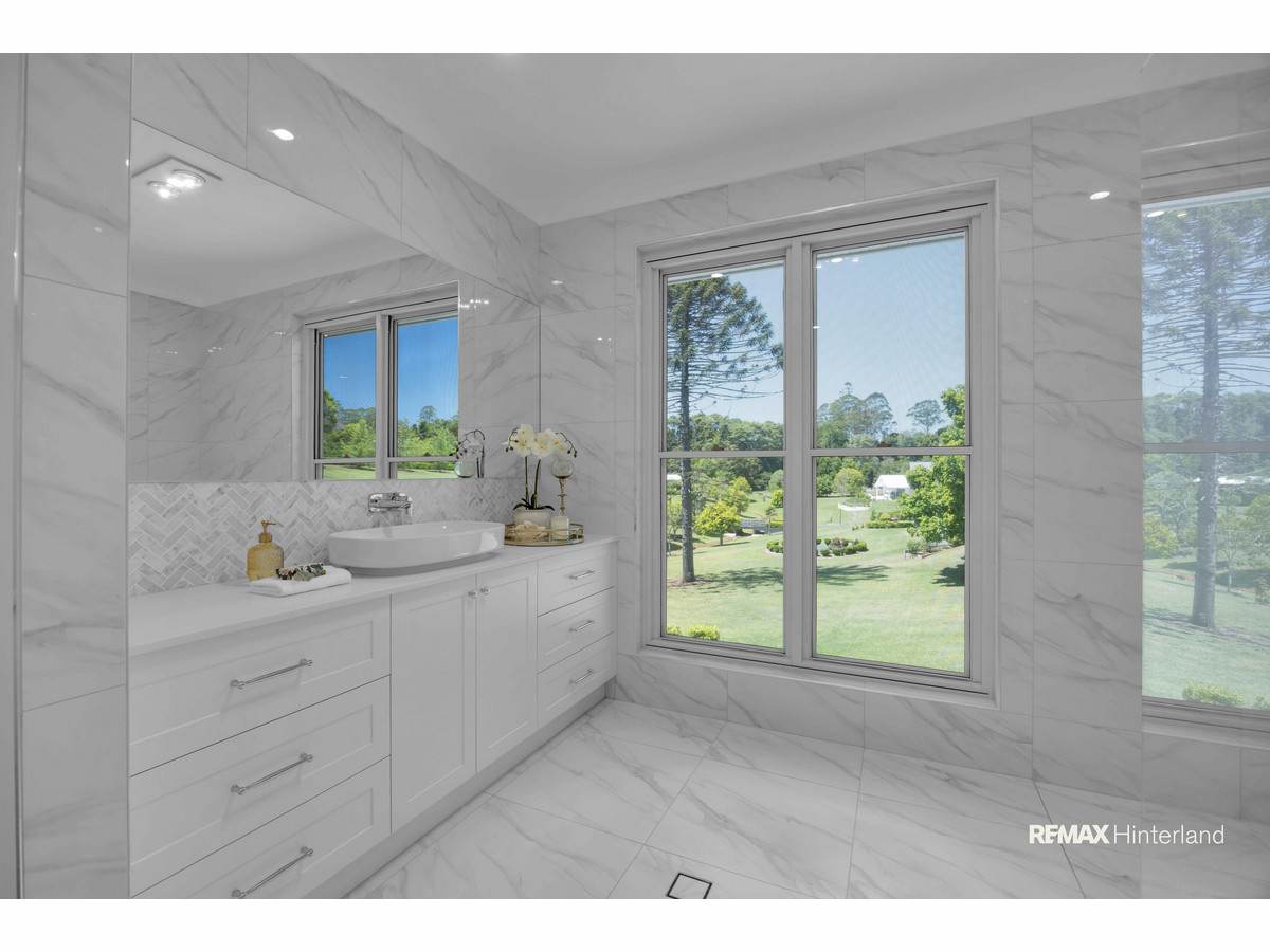 8 Silver Birch Lane, North Maleny For Sale by Farmbuy.com - image 21