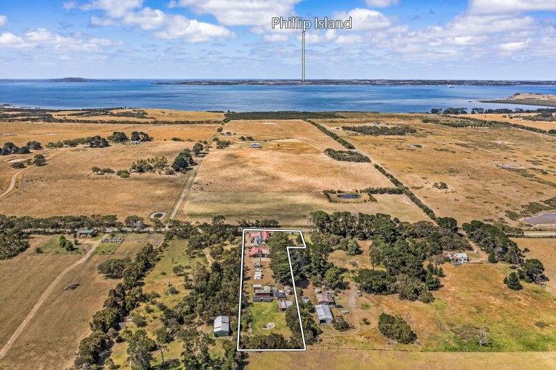 289 Tankerton Road, French Island For Sale by Farmbuy.com - image 7