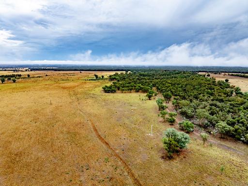 'Tralee' Collingwood Lane, Parkes NSW 2870
