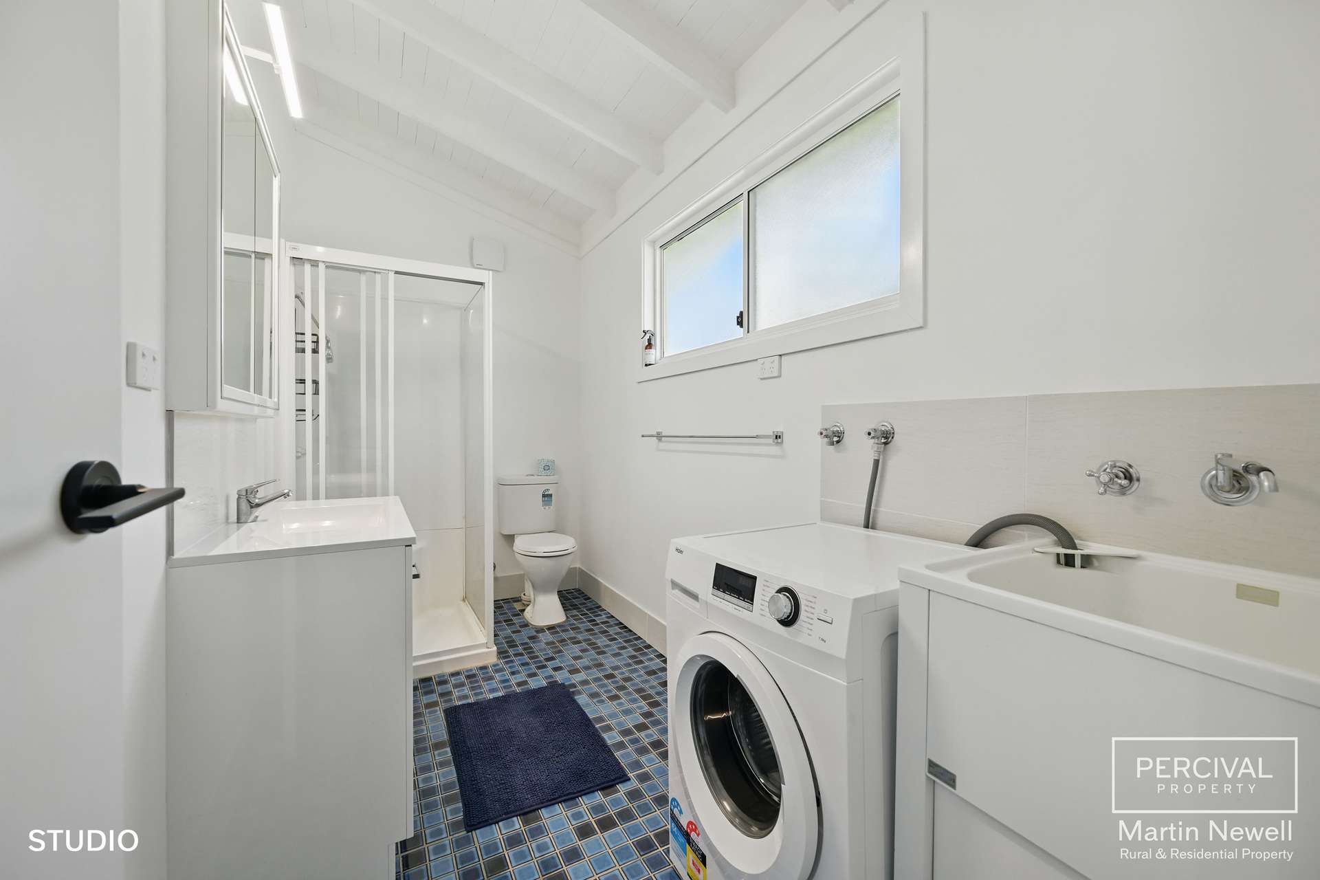 4300 Pacific Highway, Middle Brother For Sale by Farmbuy.com - image 34