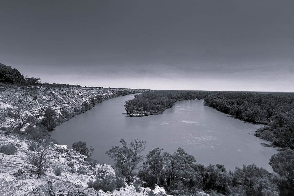 4 Heading Road, Paringa SA 5340