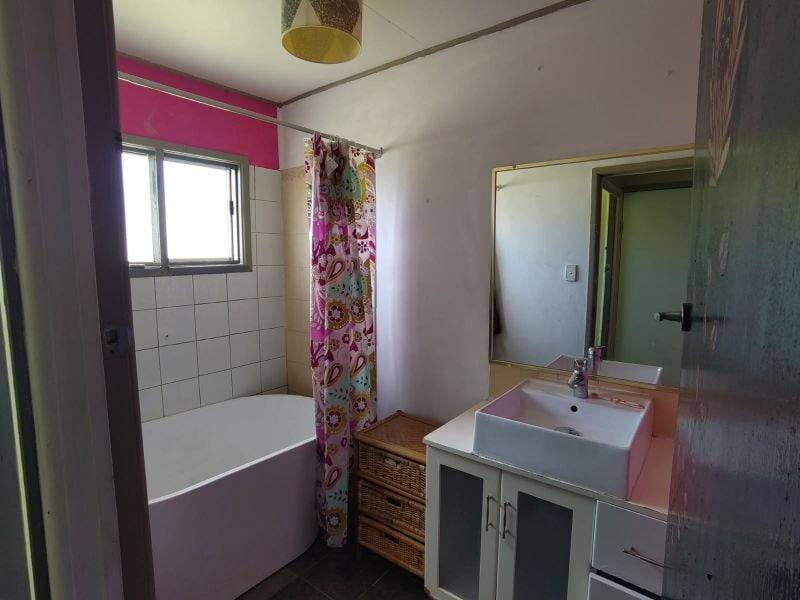 Ingoldsby For Sale by Farmbuy.com - image 25