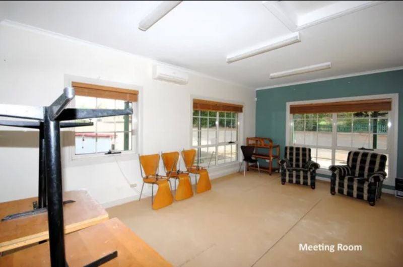 44 High Street., Oatlands For Sale by Farmbuy.com - image 23