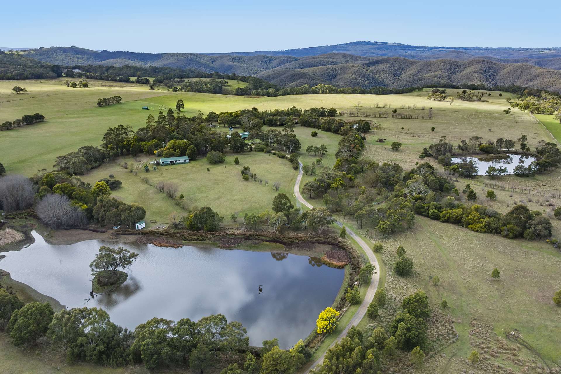 1285 Bacchus Marsh Road, Bullengarook For Sale by Farmbuy.com - image 35