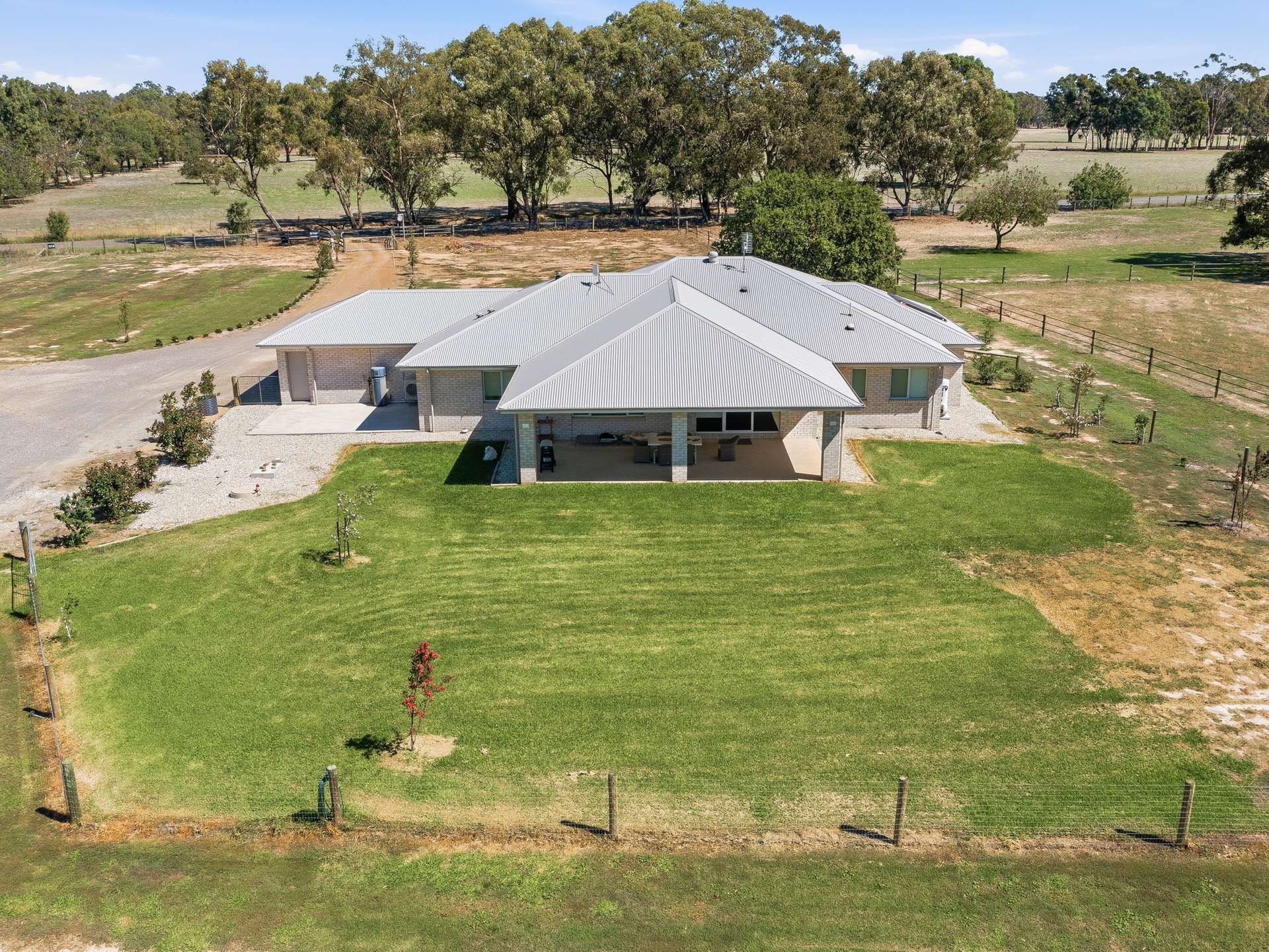 364 Goomalibee Road, Benalla For Sale by Farmbuy.com - image 4