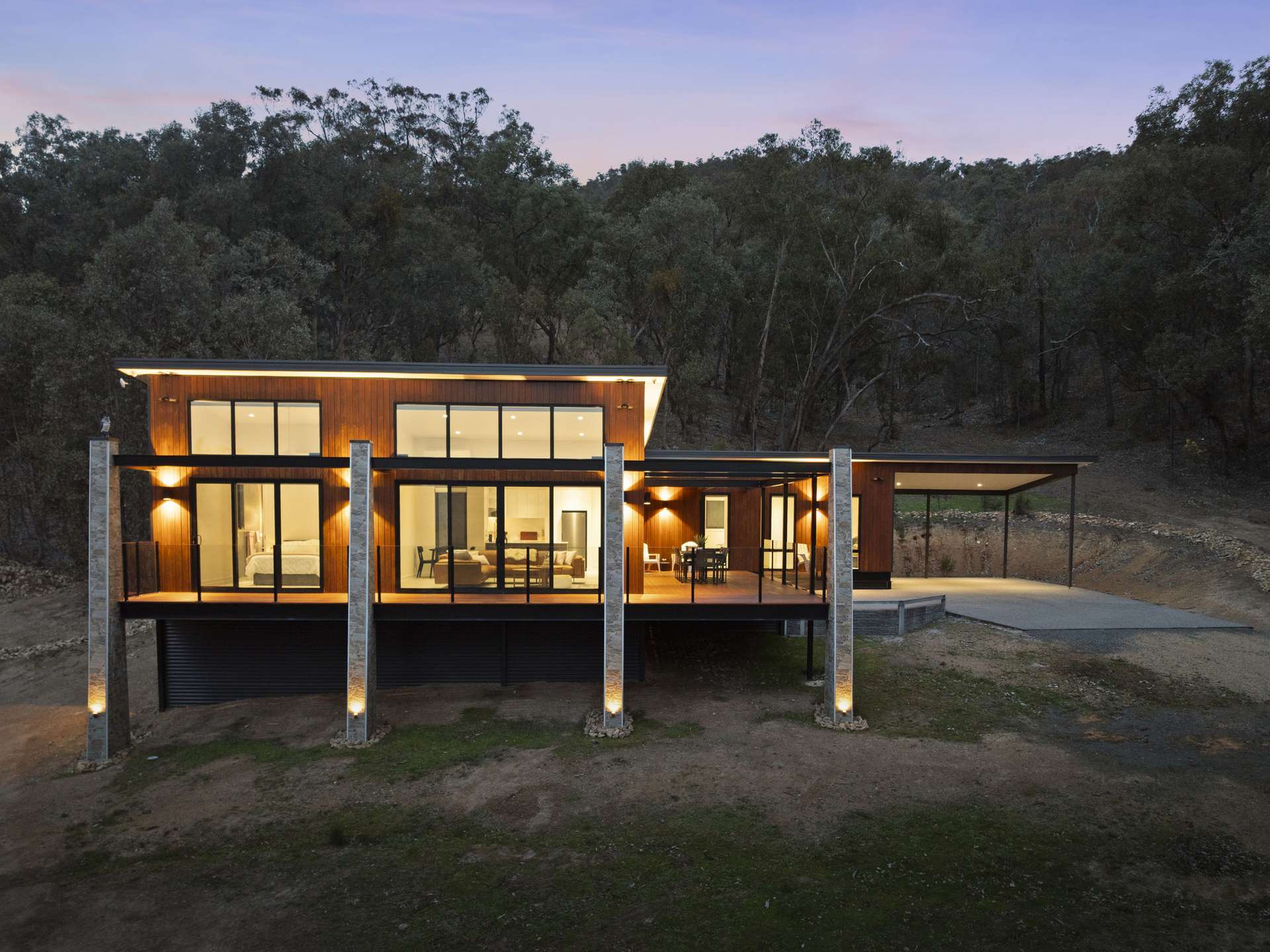 32 Hilda Court, Bonnie Doon For Sale by Farmbuy.com - image 2