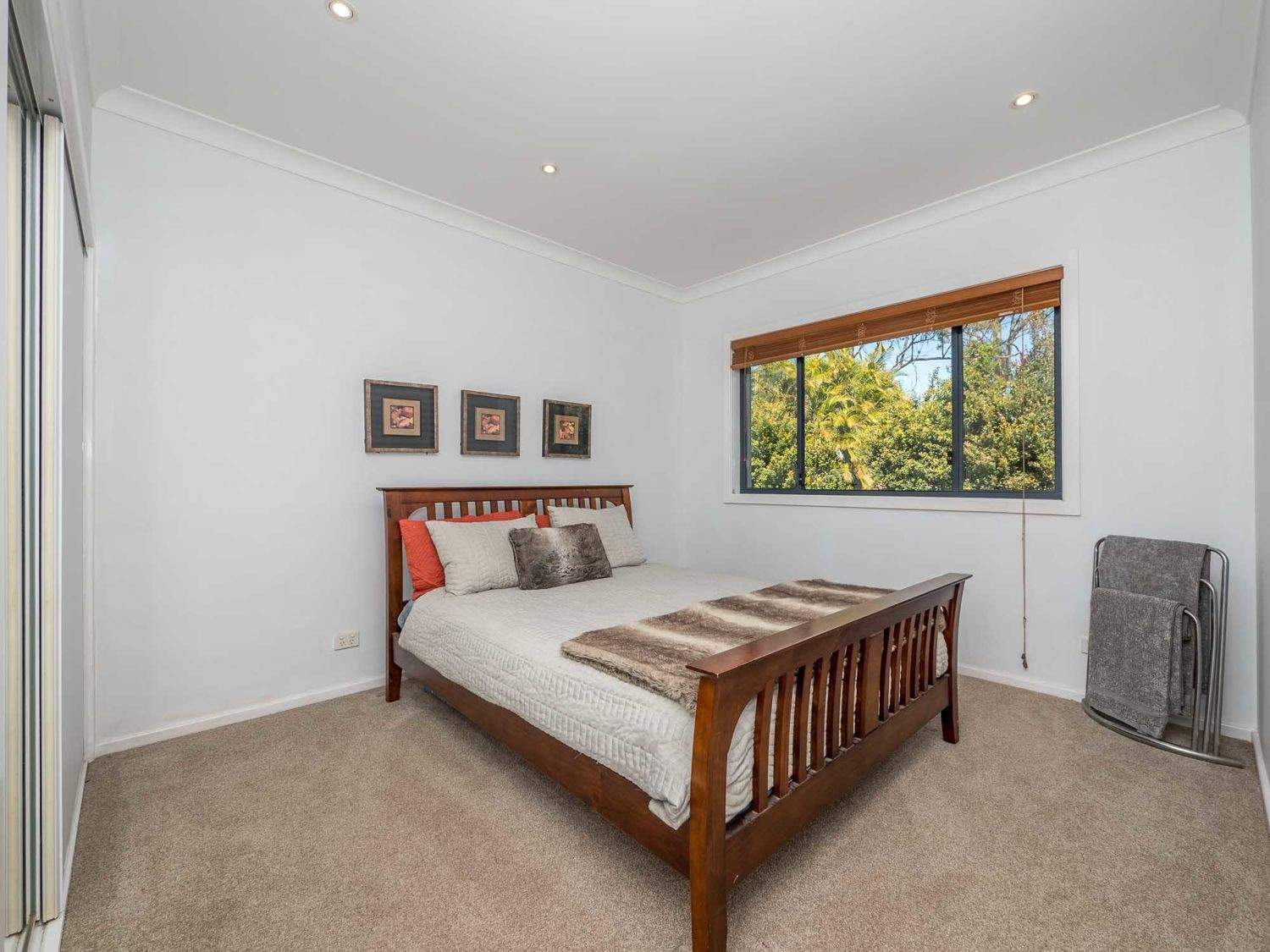 24 Rodeo Drive, North Casino For Sale by Farmbuy.com - image 11