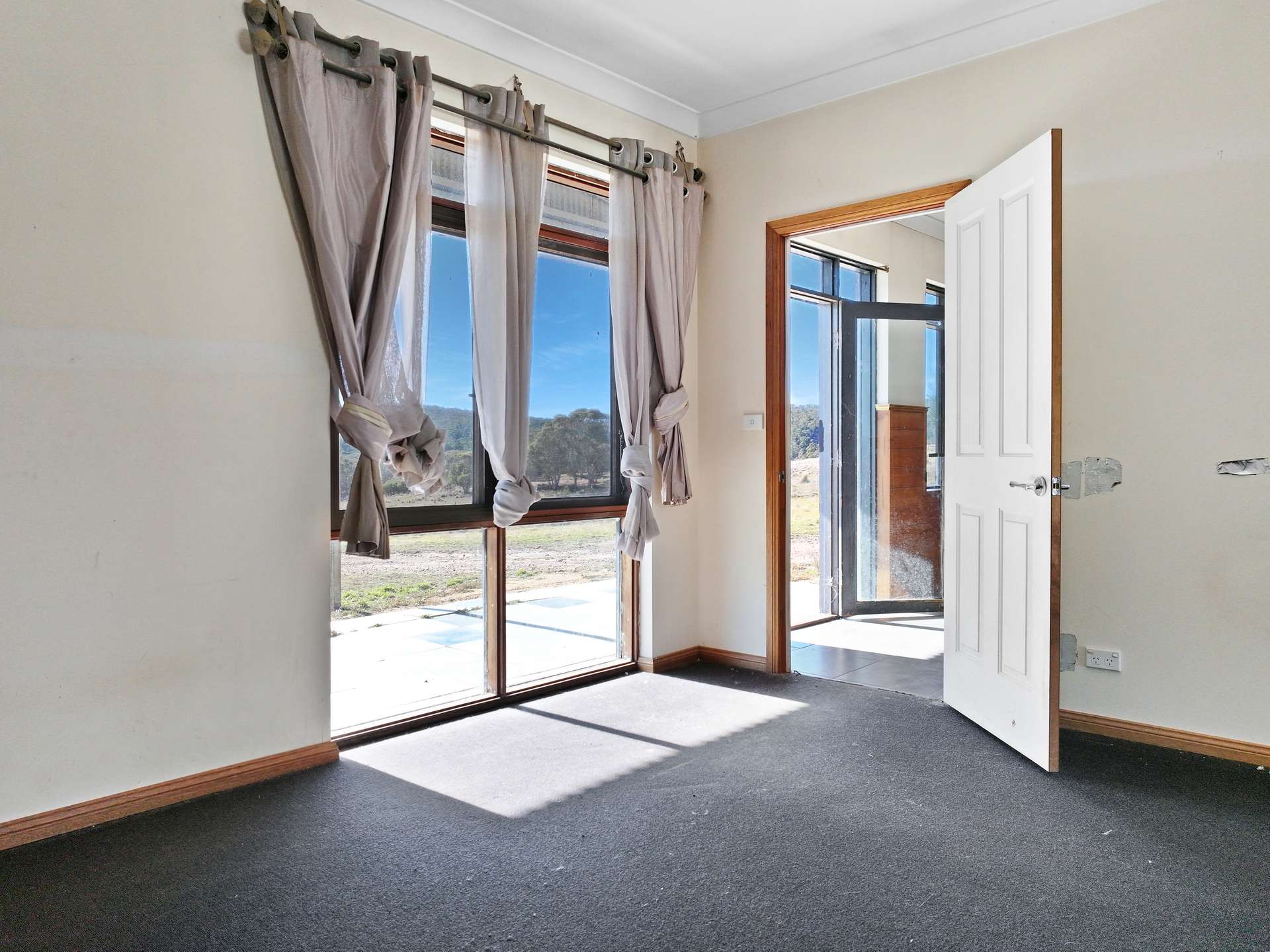 70 Wild Cattle Flat Road, Captains Flat For Sale by Farmbuy.com - image 8