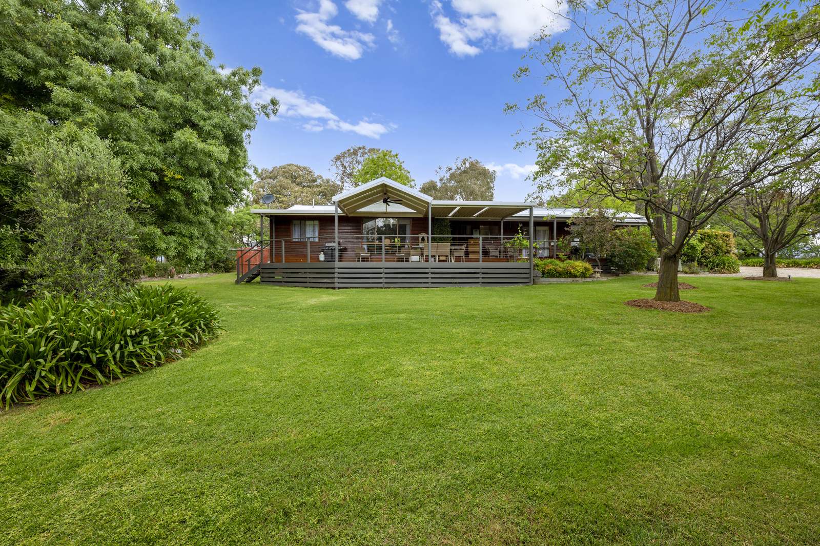 228 Gandini Lane, Lima East For Sale by Farmbuy.com - image 1