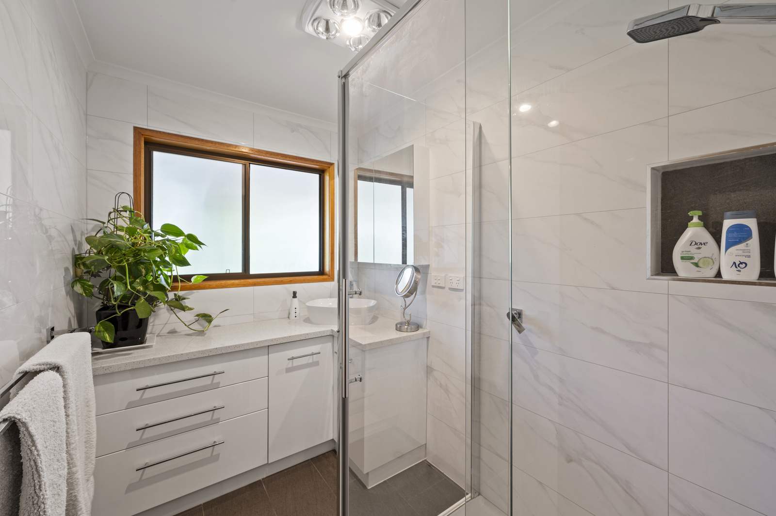 228 Gandini Lane, Lima East For Sale by Farmbuy.com - image 13