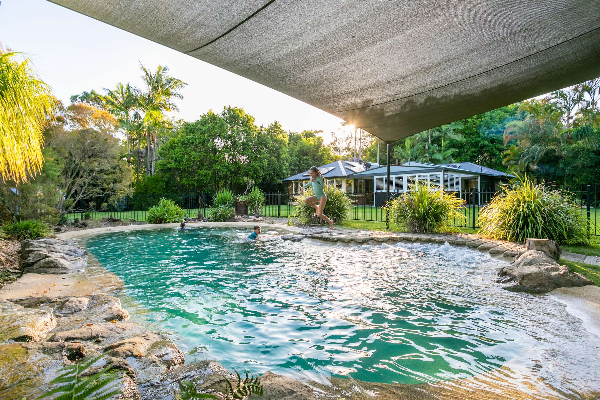 35 Lawnville Road, Cooroy For Sale by Farmbuy.com - image 1