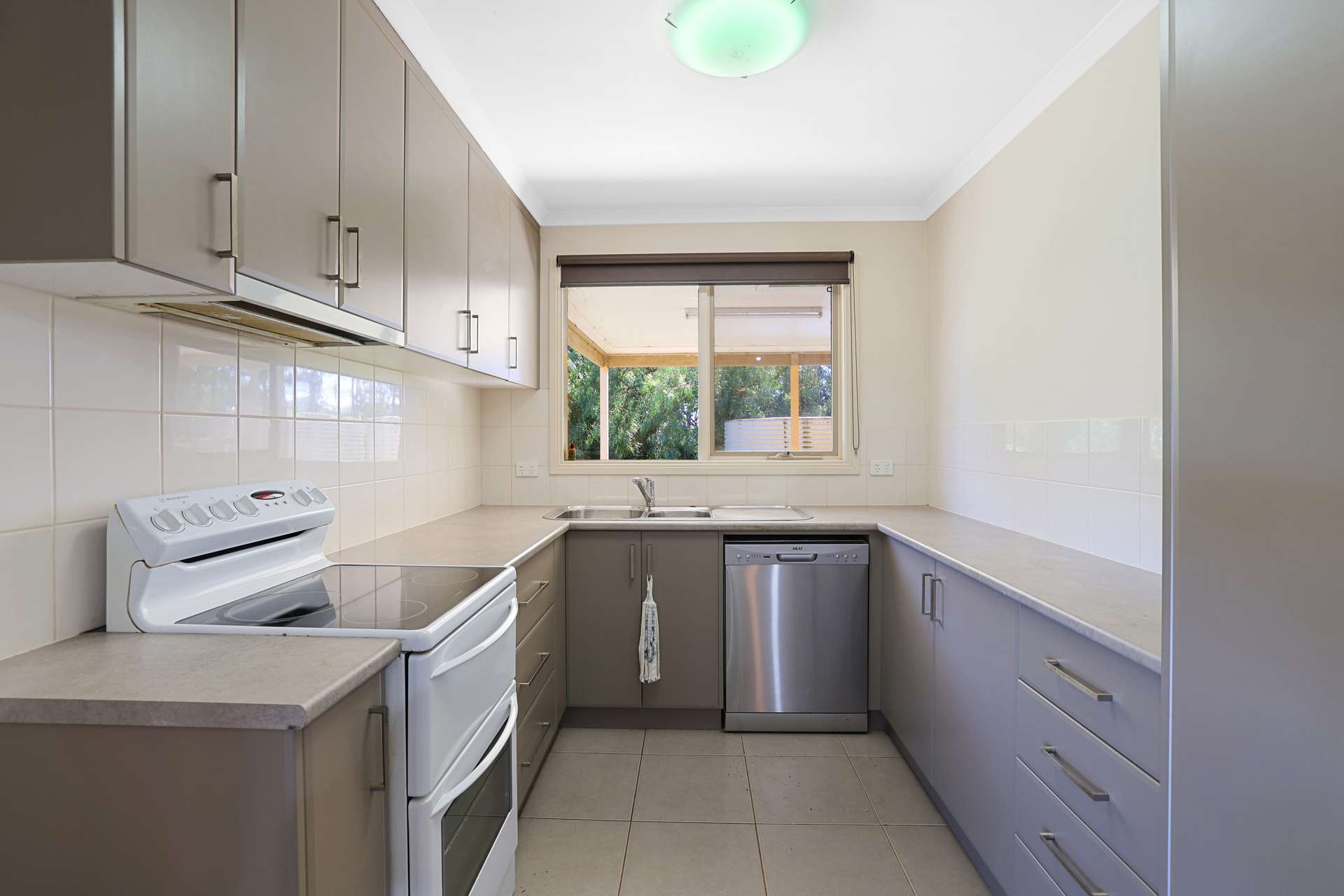 196 Peters Road, Ellinbank For Sale by Farmbuy.com - image 6