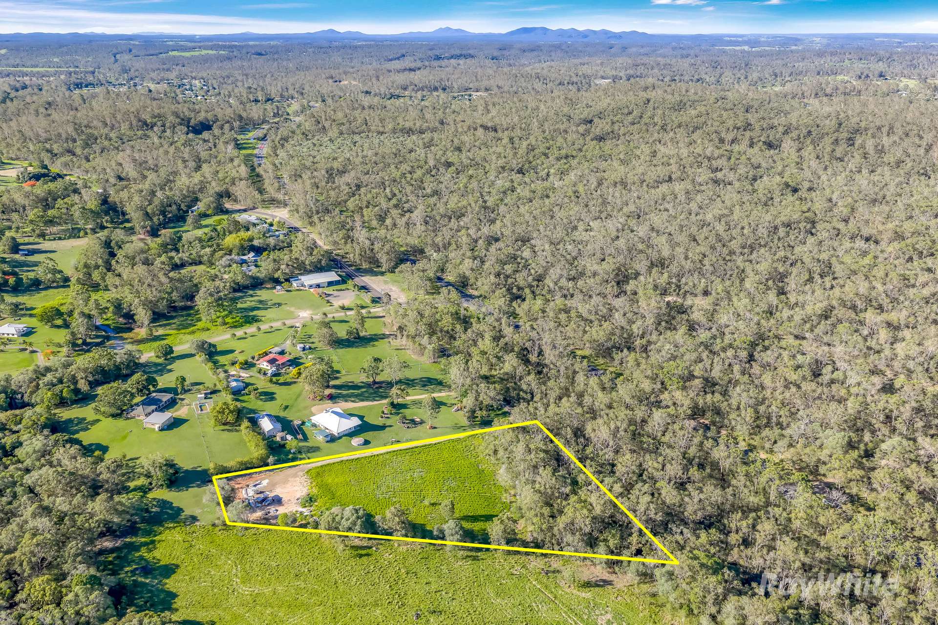 127 Rieck Street, Gin Gin For Sale by Farmbuy.com - image 4