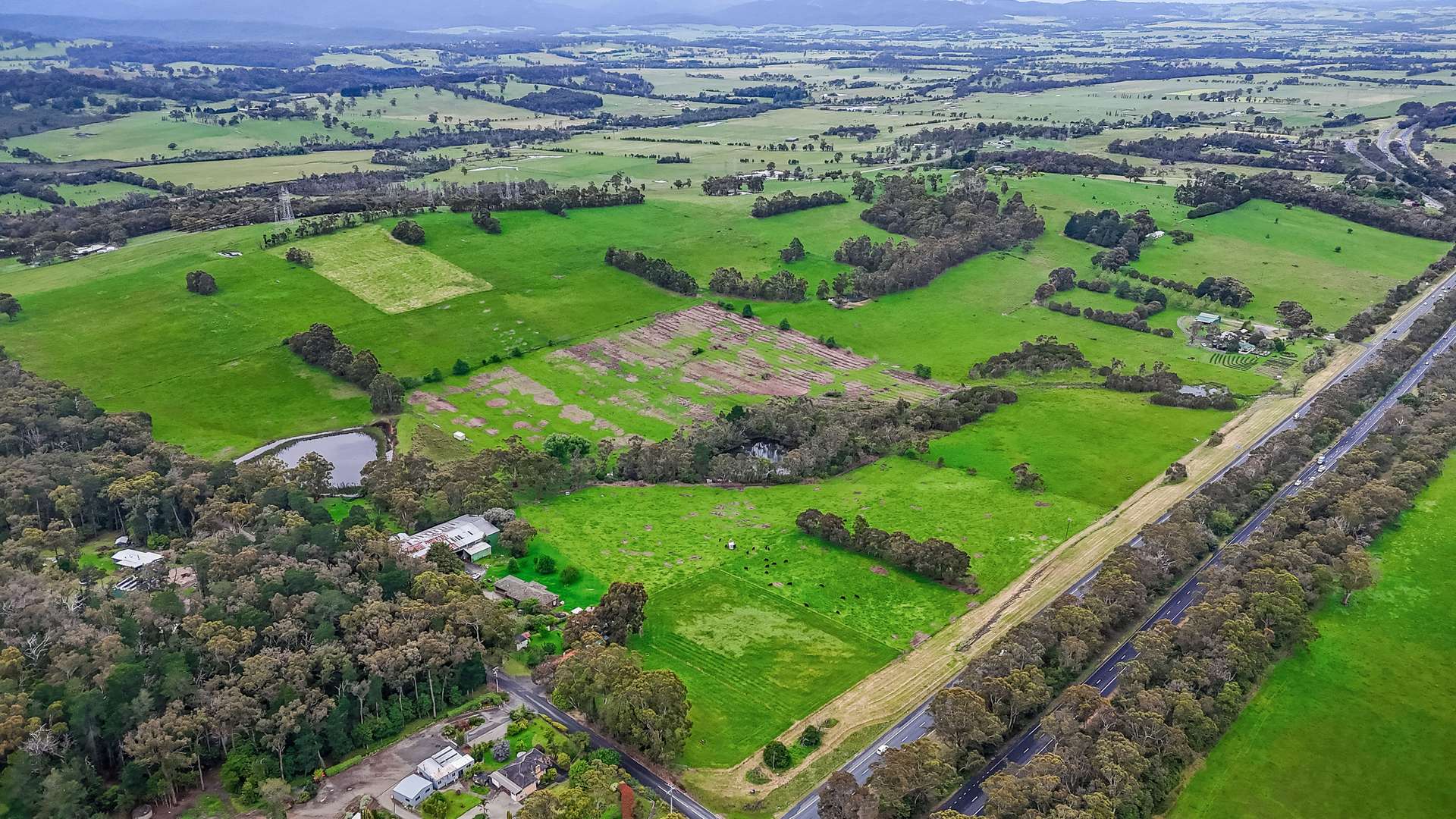 20 Martin Road, Garfield For Sale by Farmbuy.com - image 16