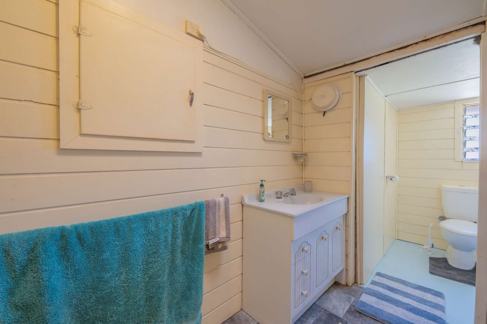 179 Mittons Lane 'Lorna Doone', Pinnacle Auction by Farmbuy.com - image 35