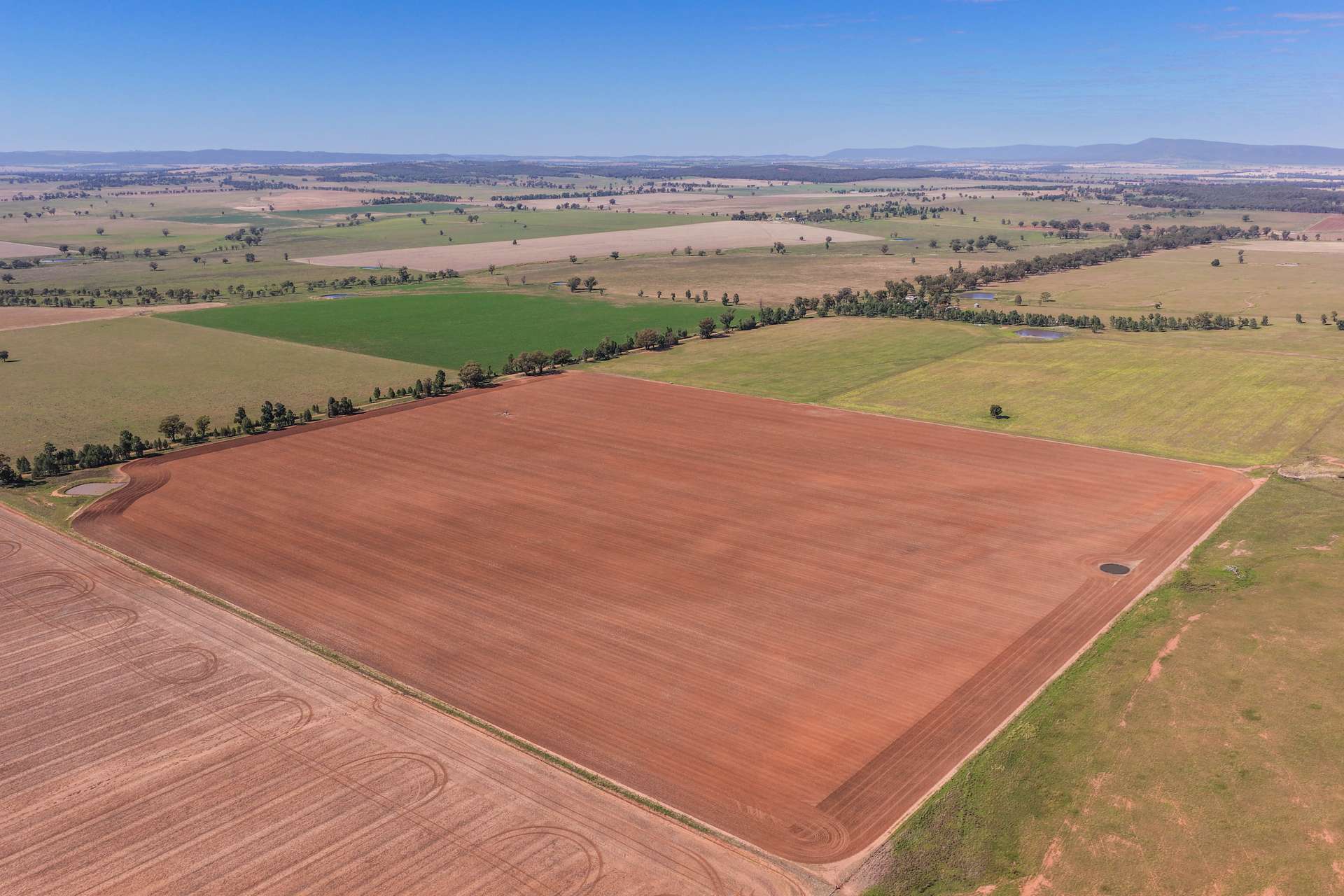 179 Mittons Lane 'Lorna Doone', Pinnacle For Sale by Farmbuy.com - image 4