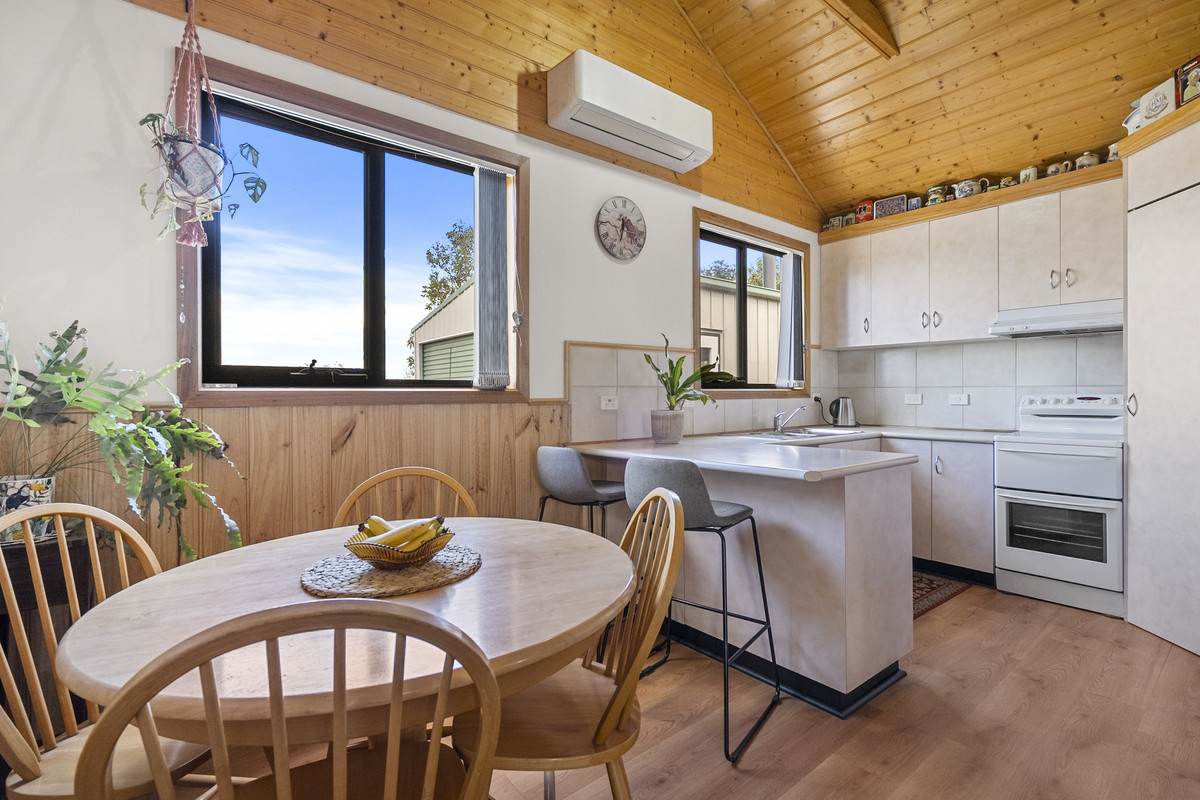 1019 Dolphin Sands Road, Dolphin Sands For Sale by Farmbuy.com - image 9