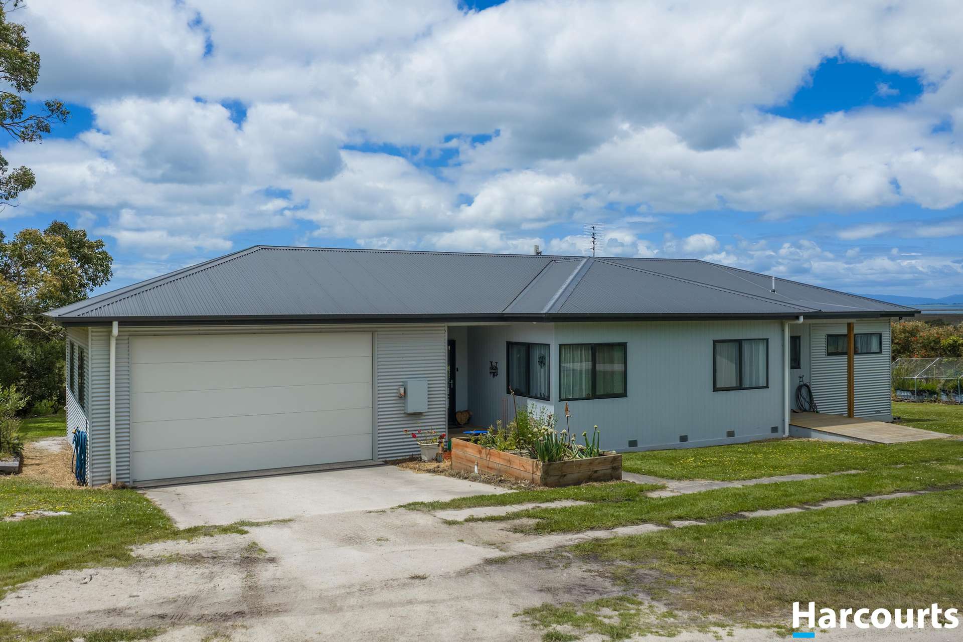 515 Fullers Road, Foster For Sale by Farmbuy.com - image 2