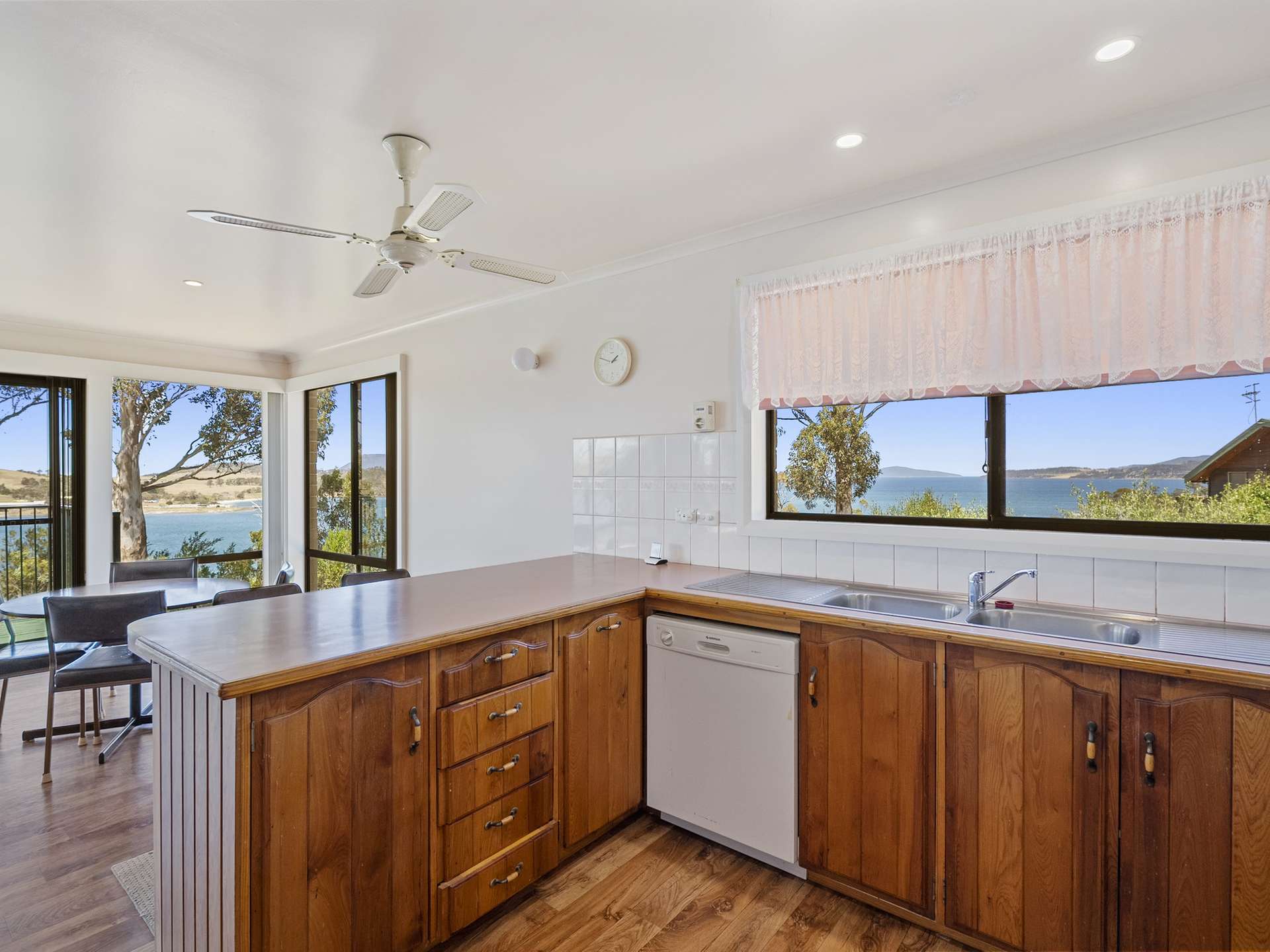 93 Barton Avenue, Triabunna For Sale by Farmbuy.com - image 13