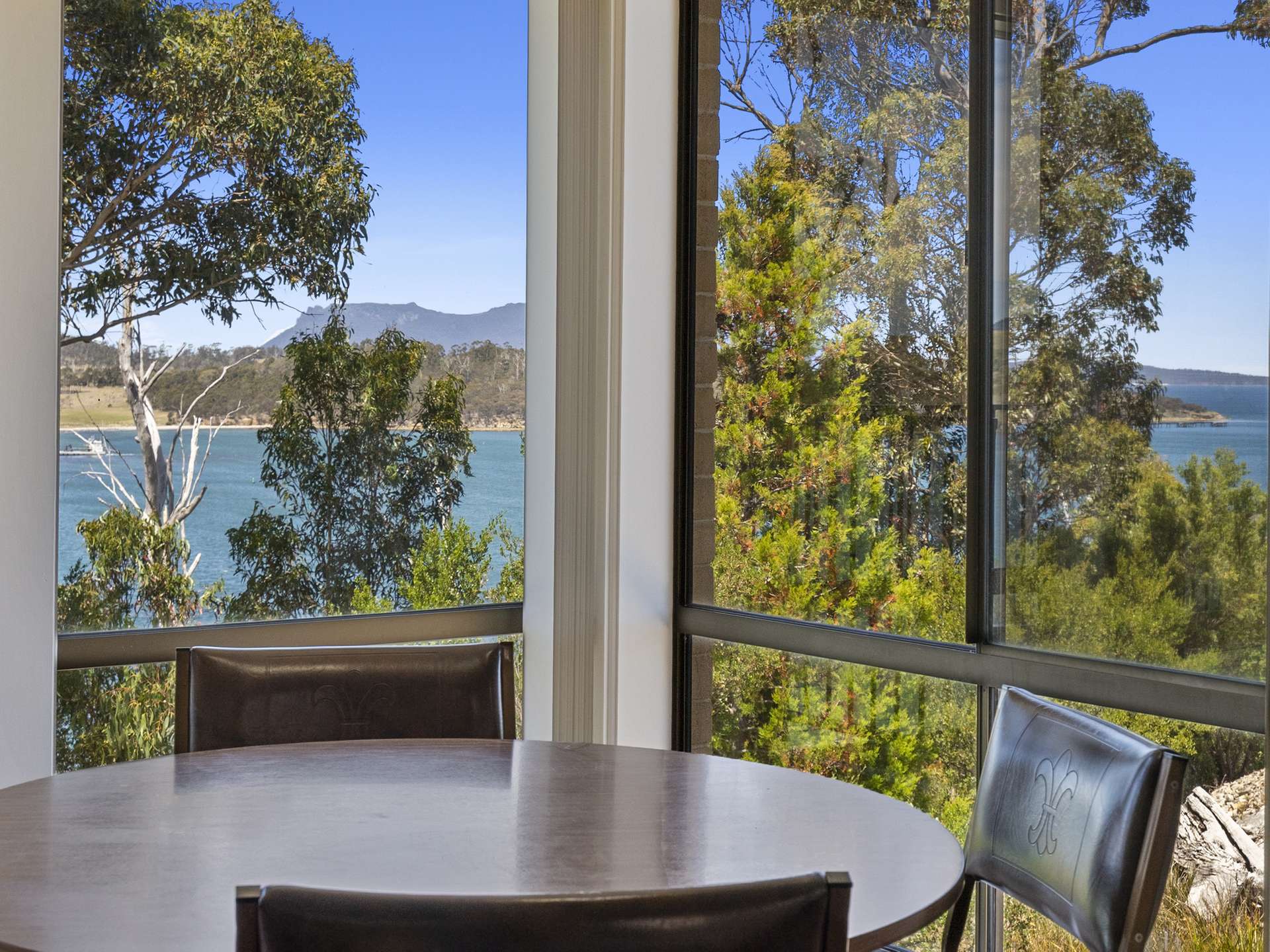 93 Barton Avenue, Triabunna For Sale by Farmbuy.com - image 1