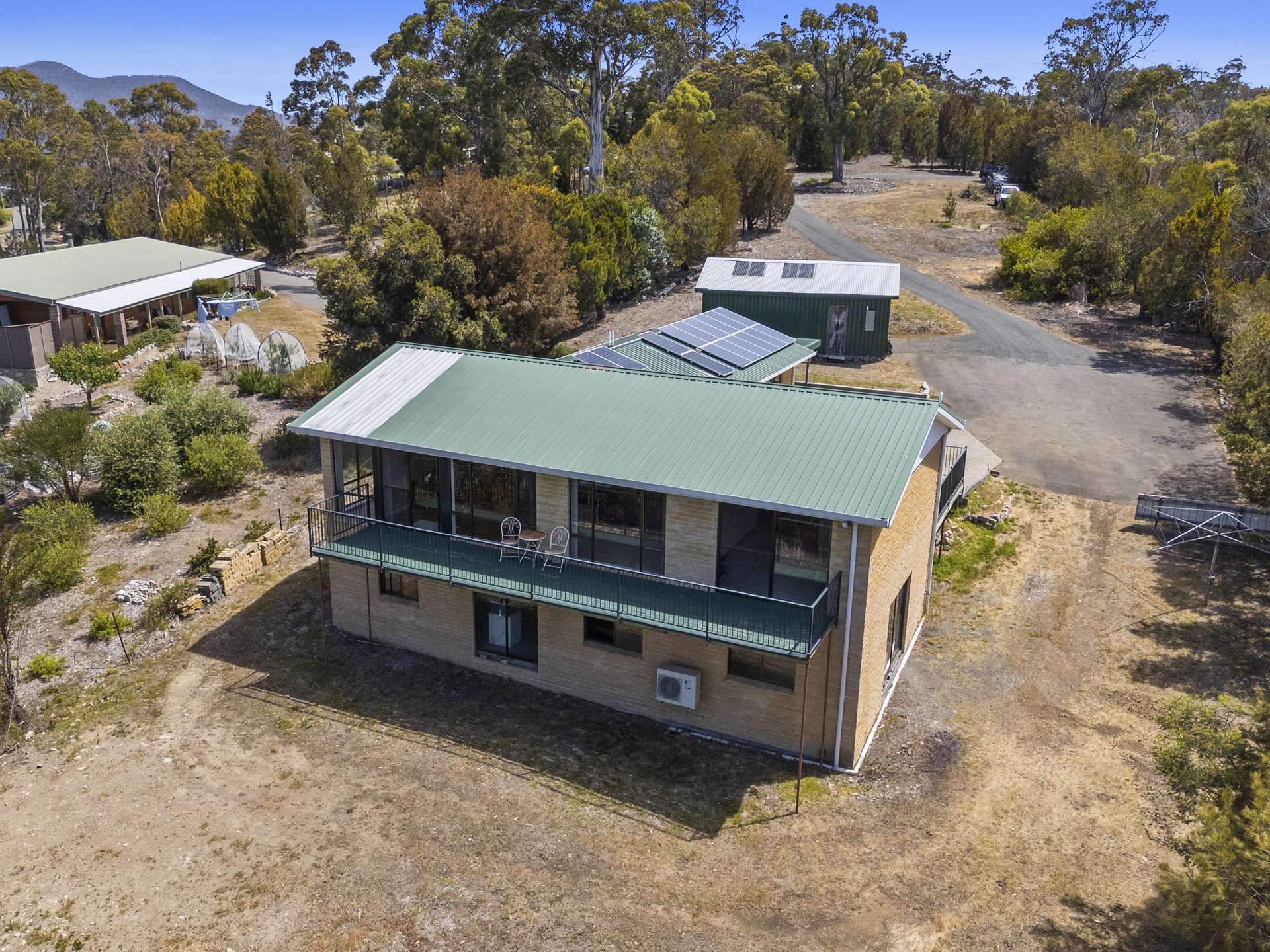 93 Barton Avenue, Triabunna For Sale by Farmbuy.com - image 2
