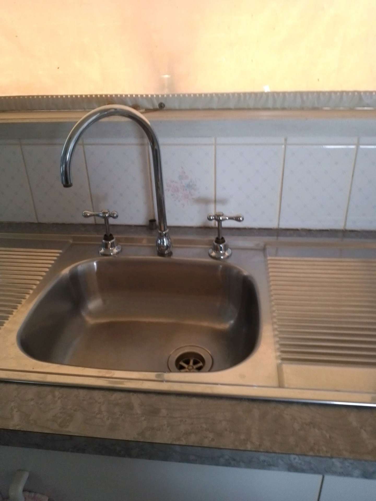 4 Eversley Street, Macarthur For Sale by Farmbuy.com - image 9