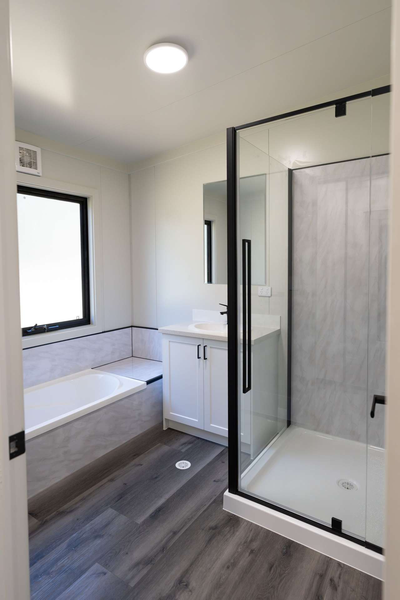 24 Thompson Rd, Harvey For Sale by Farmbuy.com - image 15