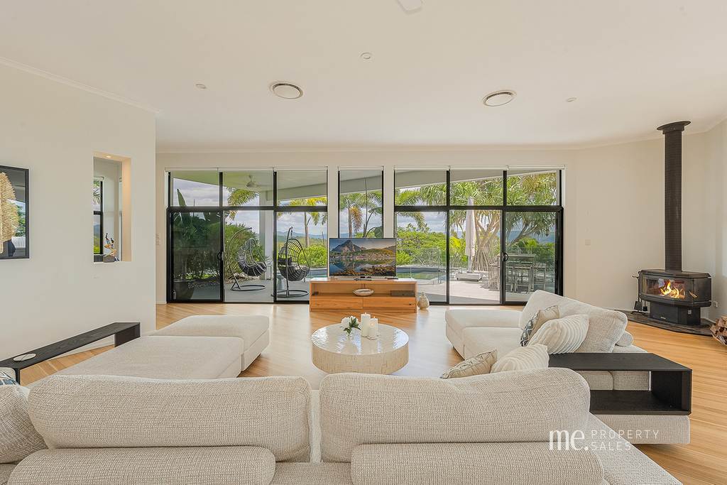 246 Watson Road, Armstrong Creek QLD 4520