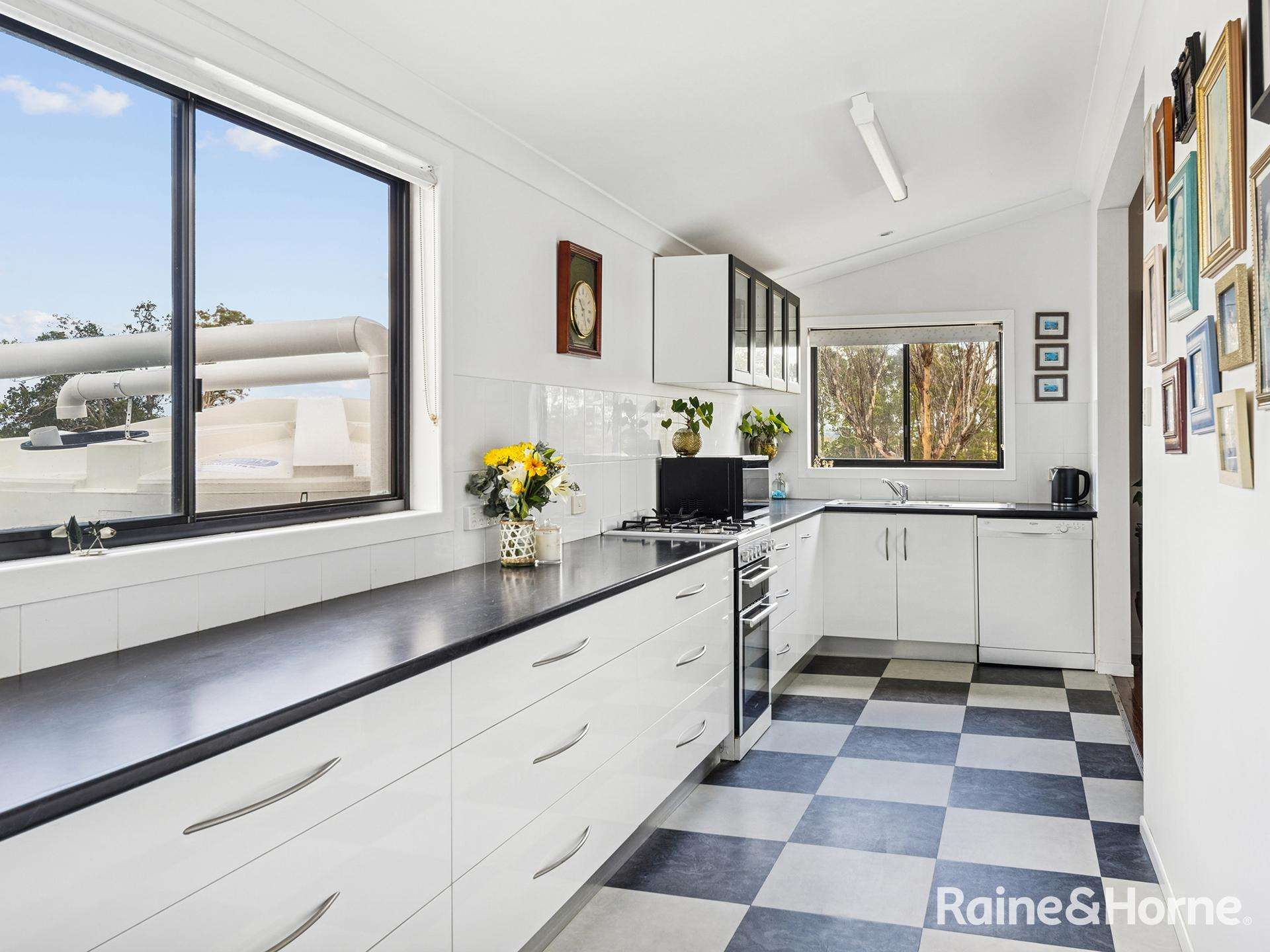 2351 Lawrence Road, Lower Southgate For Sale by Farmbuy.com - image 9