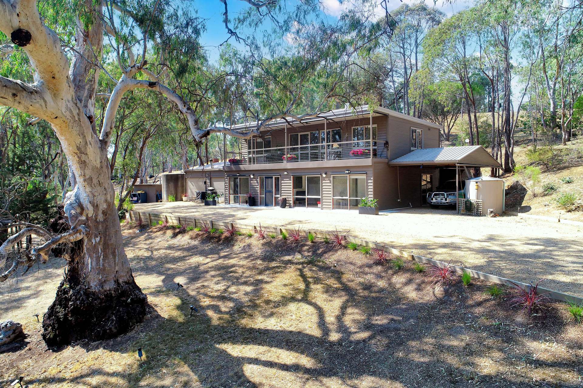 109 Cummins Road, Howes Creek For Sale by Farmbuy.com - image 1