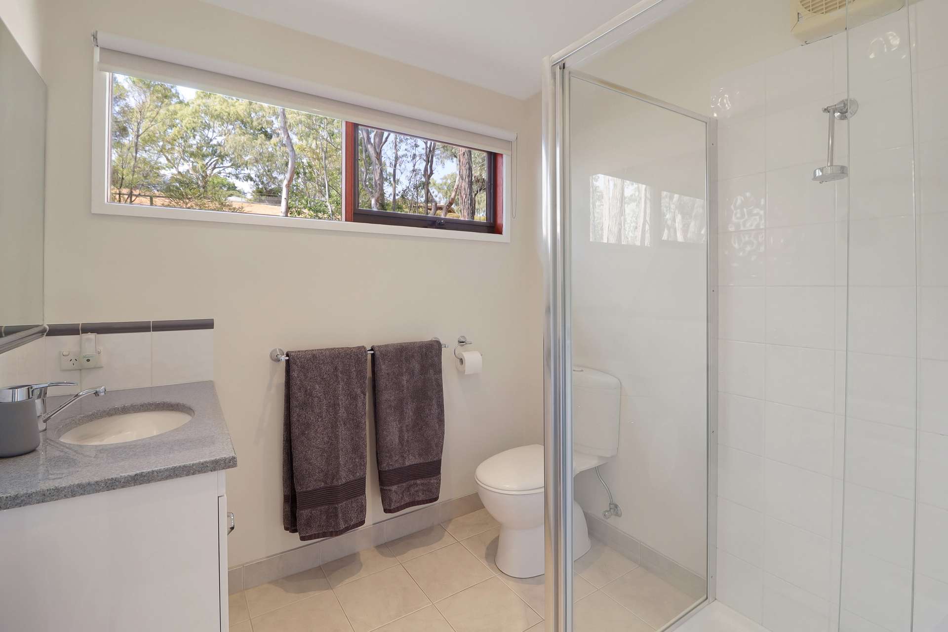 109 Cummins Road, Howes Creek For Sale by Farmbuy.com - image 9