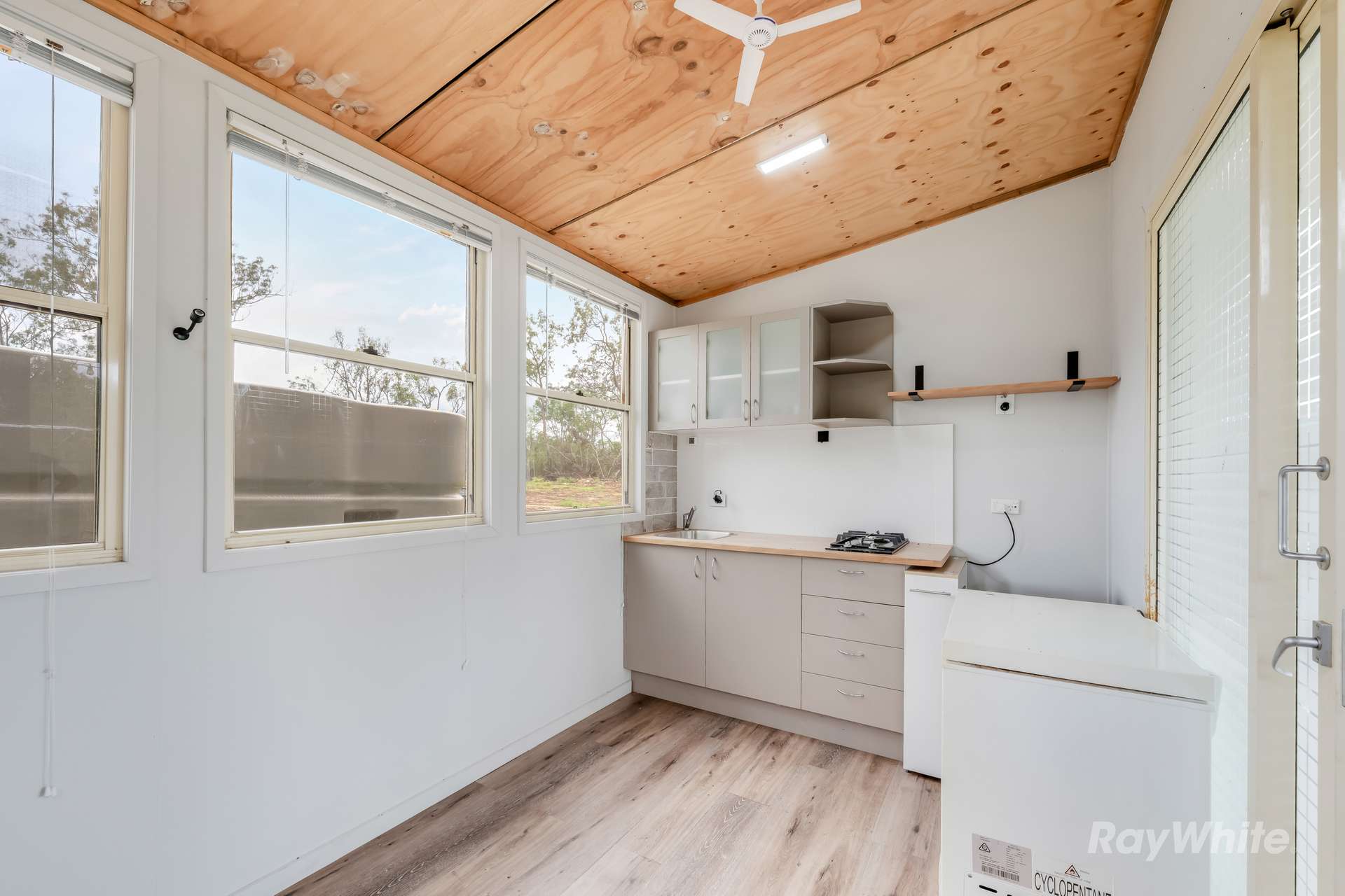 1 Delaneys Road, Horse Camp For Sale by Farmbuy.com - image 10