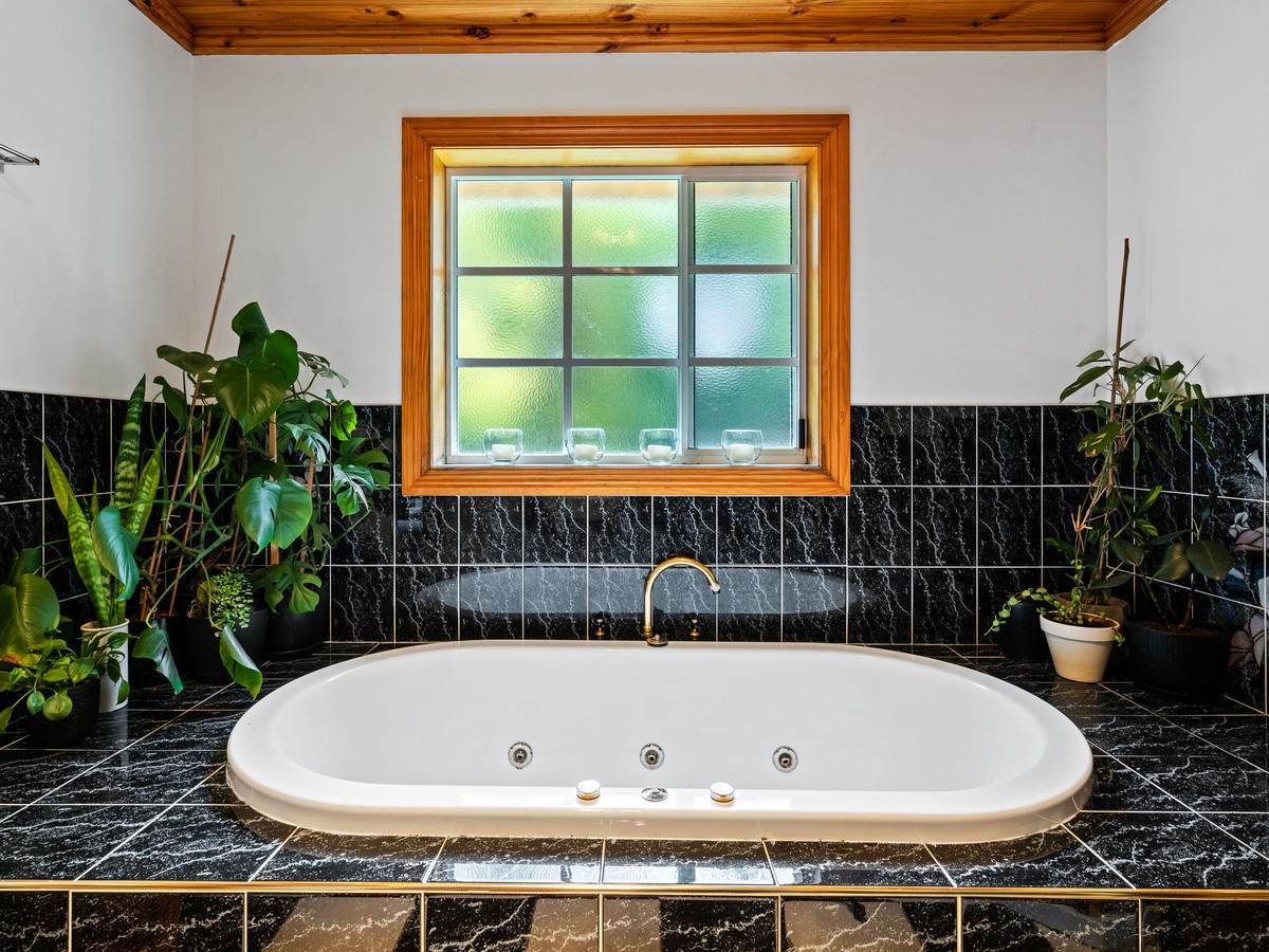 1890 Channel Highway, Margate For Sale by Farmbuy.com - image 22