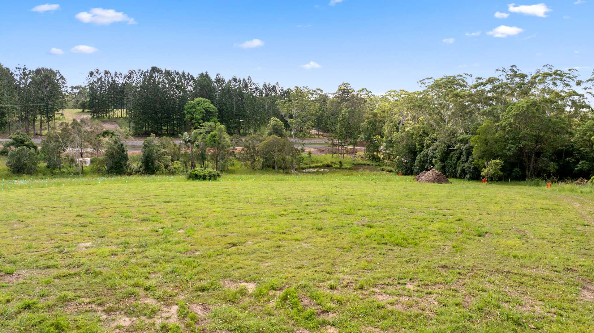 Lake Macdonald For Sale by Farmbuy.com - image 2