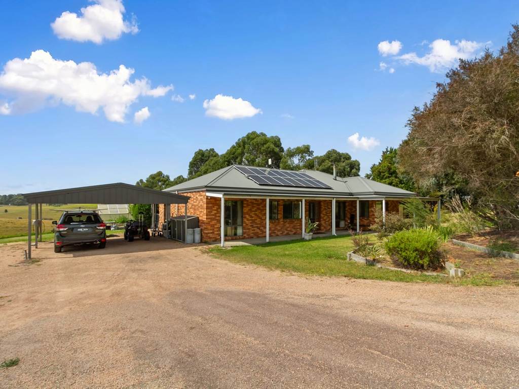 21 Ronwin Court, Granite Rock VIC 3875