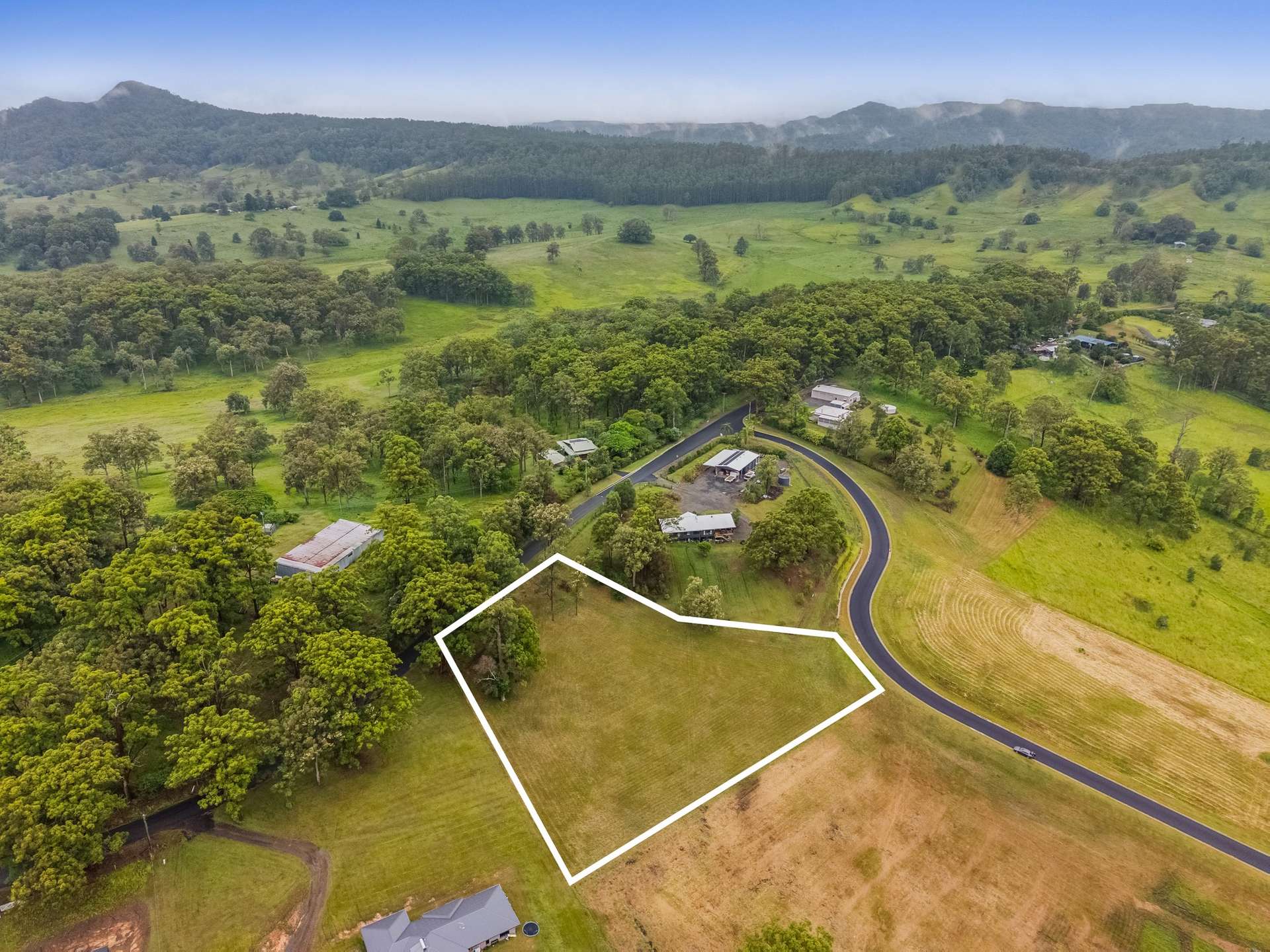 18 Windarra Place, Kyogle For Sale by Farmbuy.com - image 2