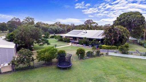 Farm For Sale - QLD - Booral - 4655 - Endless Possibilities & Modern Comforts In A Stunning Rural Setting! 