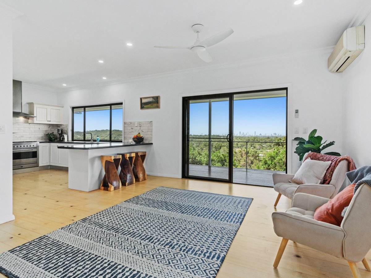 9 Earle Court, Tallai For Sale by Farmbuy.com - image 12