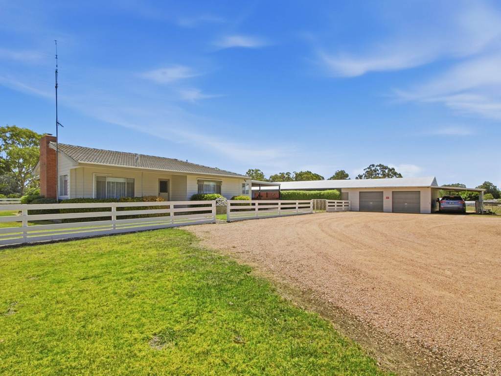 1065 Princes Highway, Nicholson VIC 3882