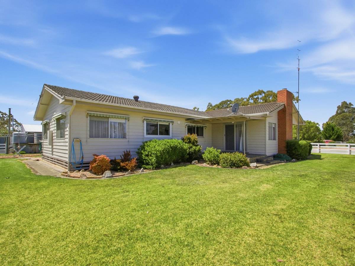 1065 Princes Highway, Nicholson For Sale by Farmbuy.com - image 19