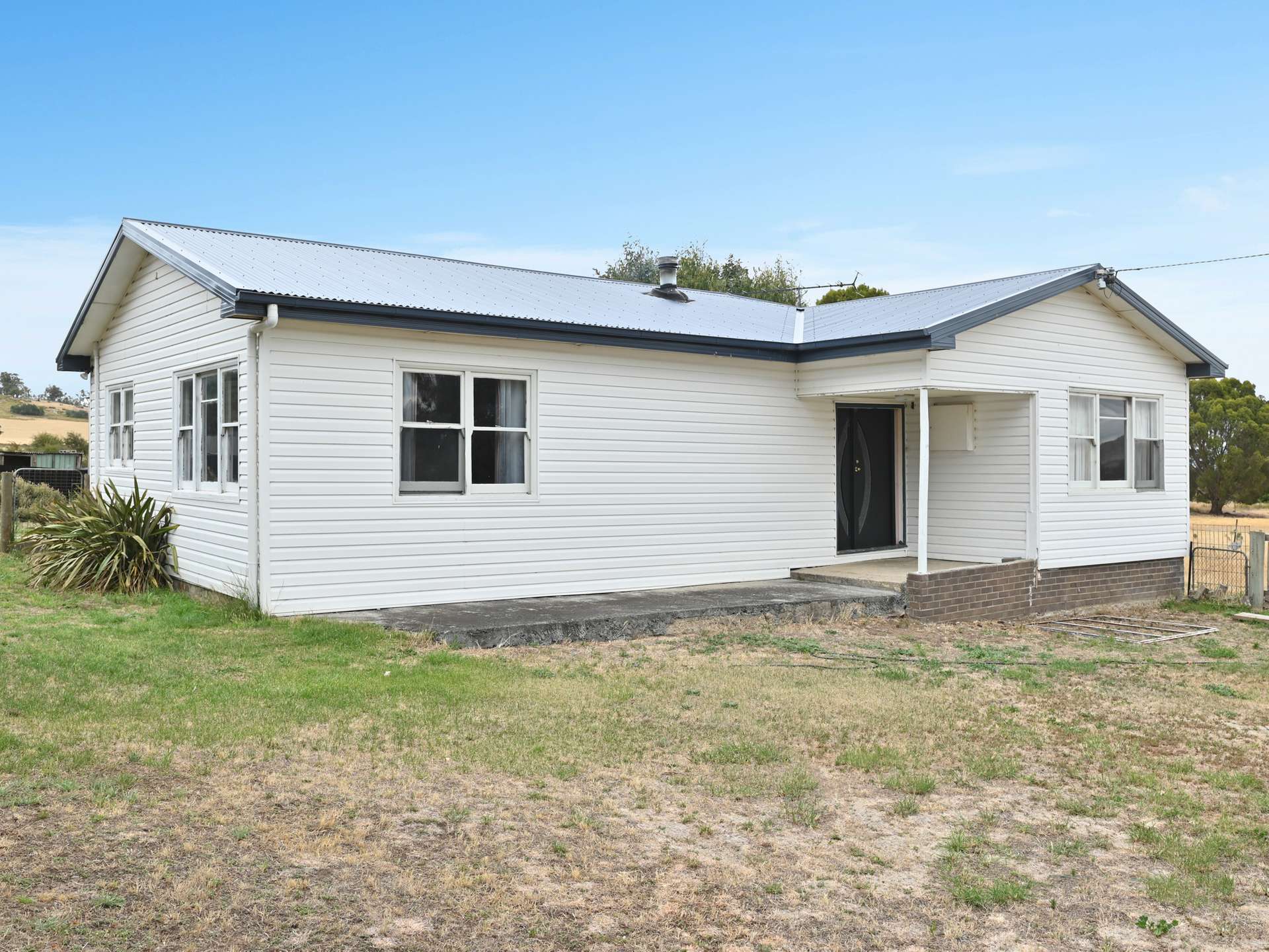 62 Patrick Street, Bothwell For Sale by Farmbuy.com - image 2