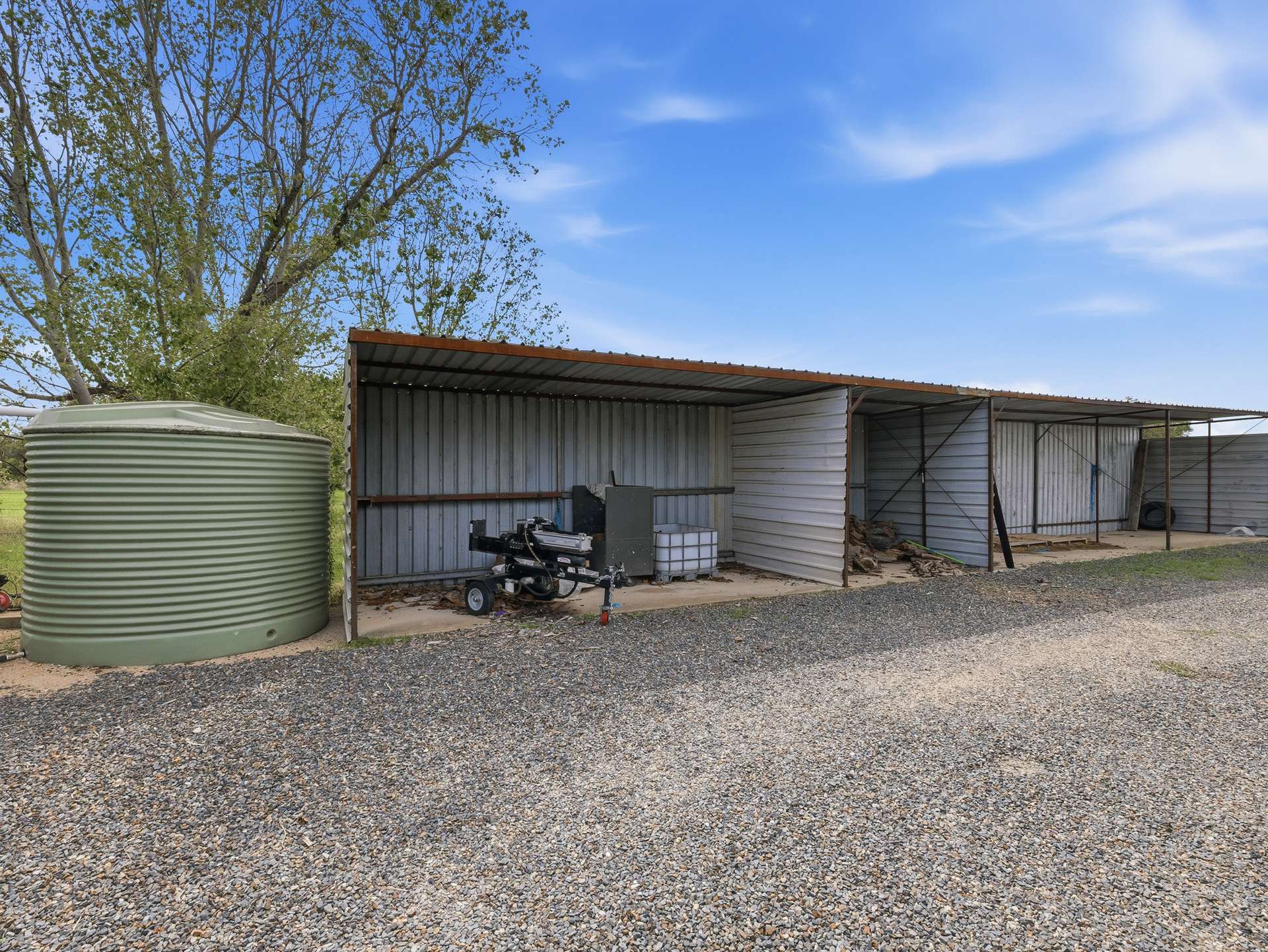 562 Warby Range Road, Wangaratta South For Sale by Farmbuy.com - image 30