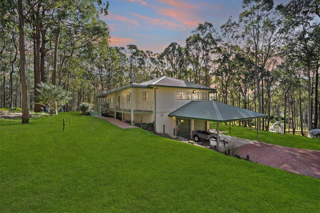 6 Marion Place, Jilliby NSW 2259