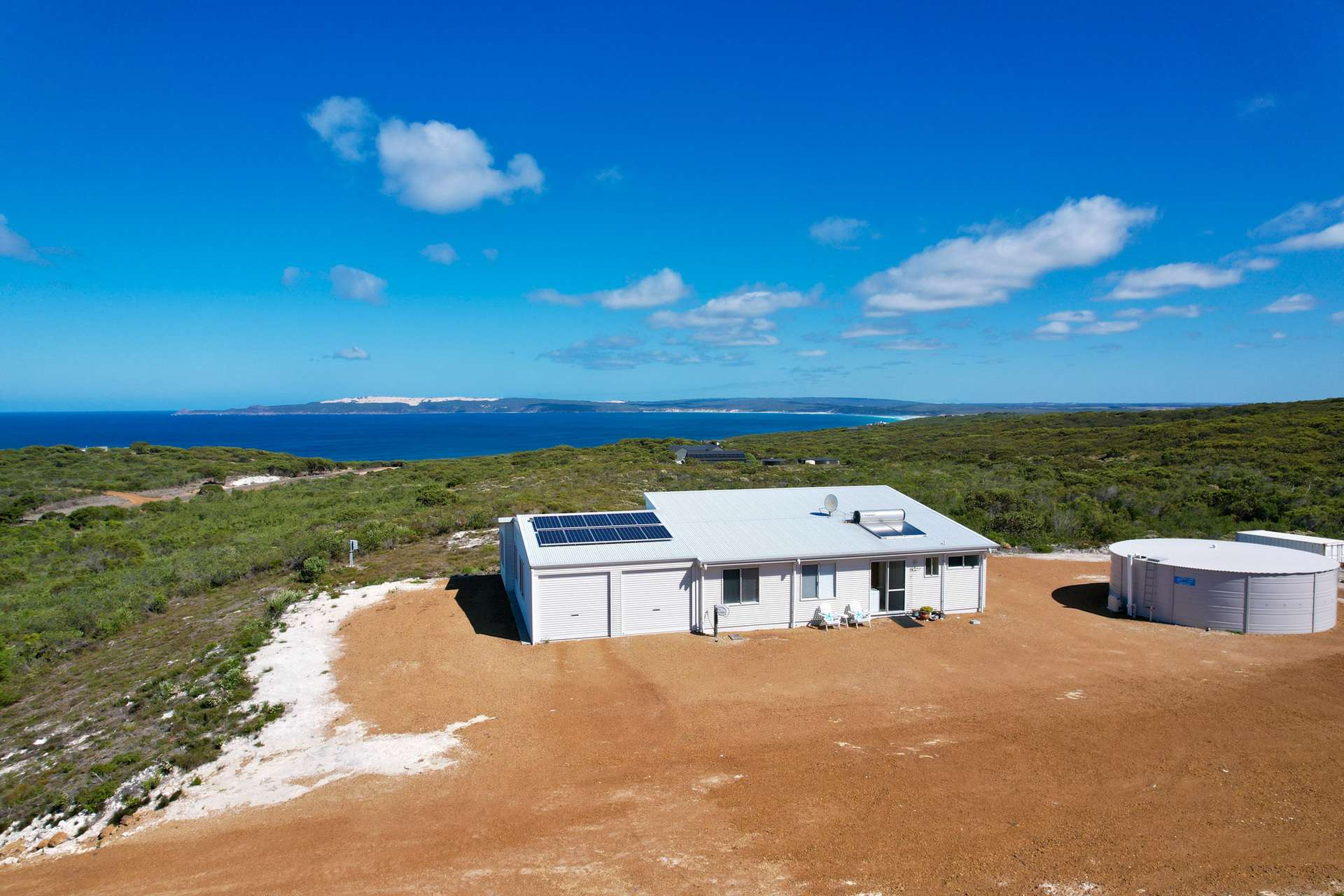 90 Native Dog Beach Road, Bremer Bay For Sale by Farmbuy.com - image 1