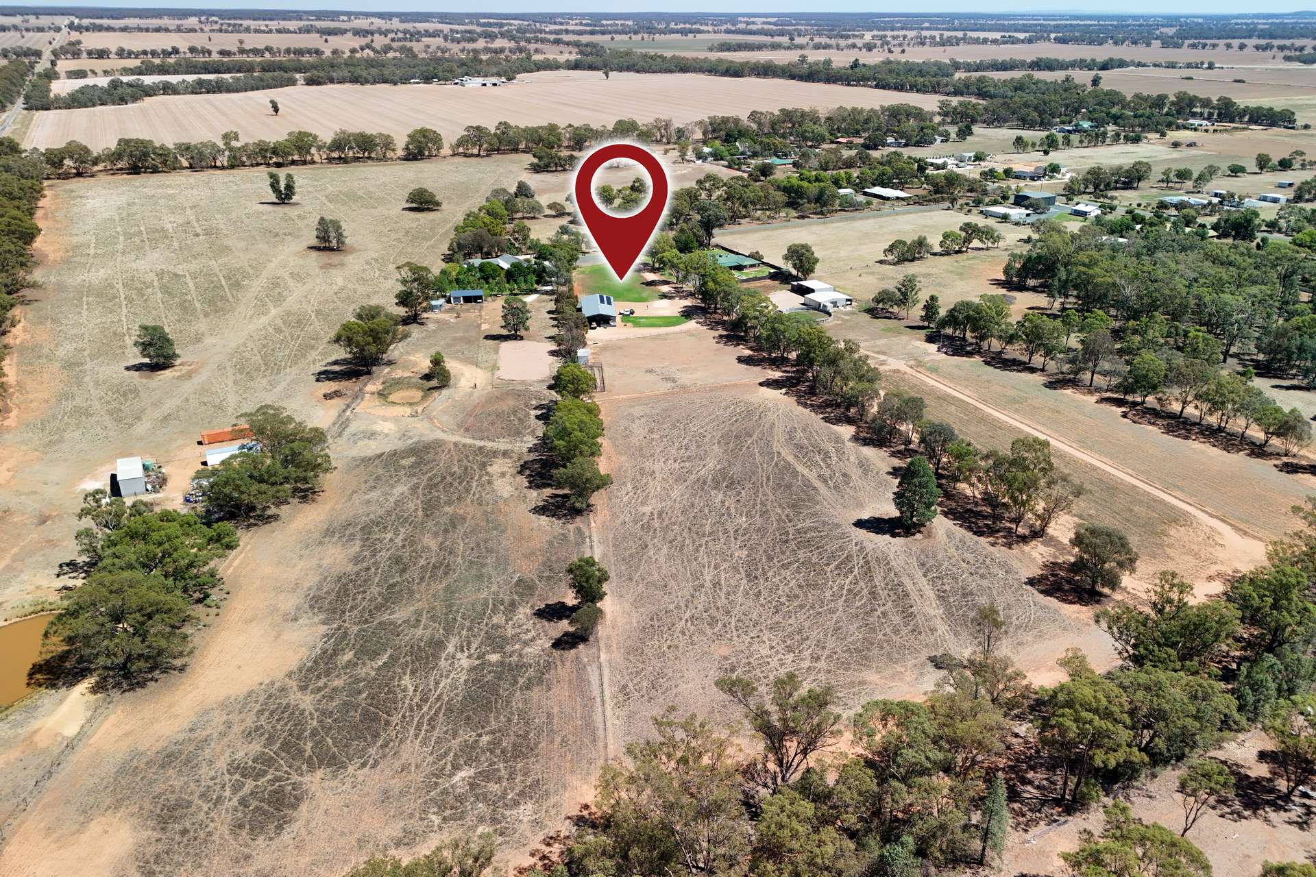 2 Killarney Street, Temora For Sale by Farmbuy.com - image 21