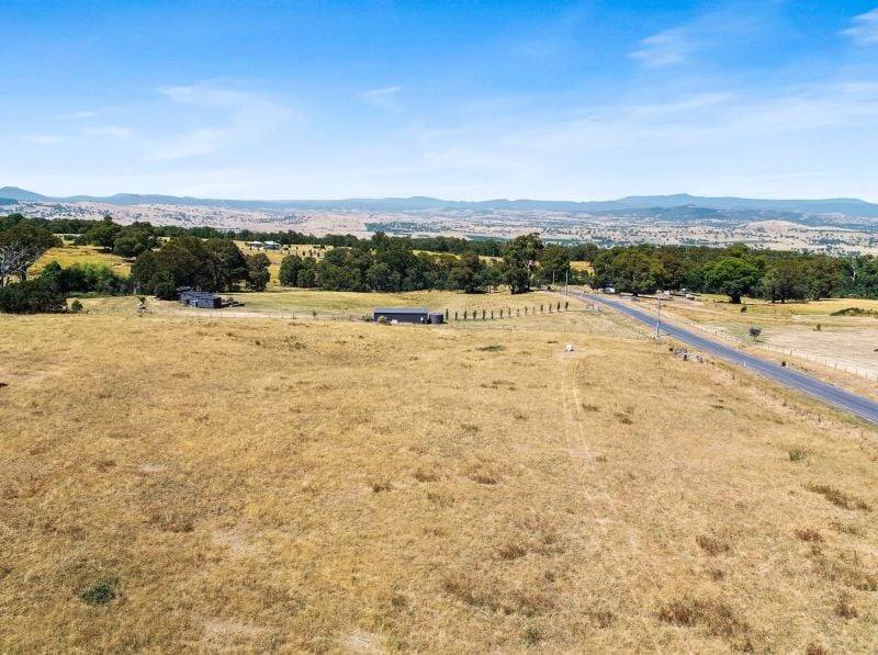 33 Ambrose Drive, Tolmie For Sale by Farmbuy.com - image 11